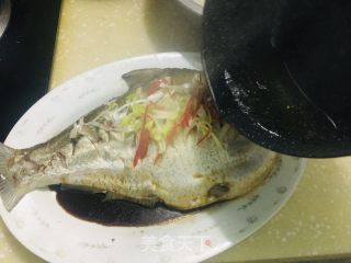 浑蒸浓火鲳鱼的做法步调：6