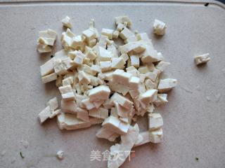 荠菜豆腐羹的做法步调：3