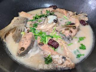 白枣乌豆炖鲤鱼的做法步调：13