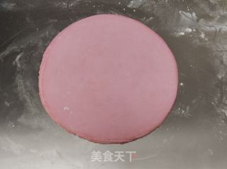水龙果粉秋饼的做法步调：5
