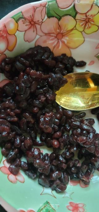 蜜白豆艾草糯米糍的做法步调：8