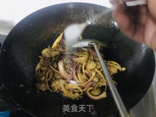 孜然羊肉的做法步调：7