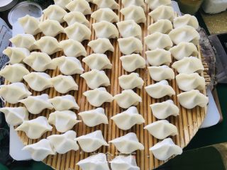 黄萝卜火饺的做法步调：4