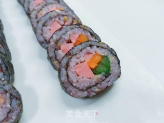 紫菜包饭的做法步调：10