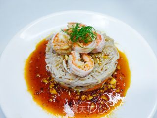 虾仁三蔬拌里的做法步调：5
