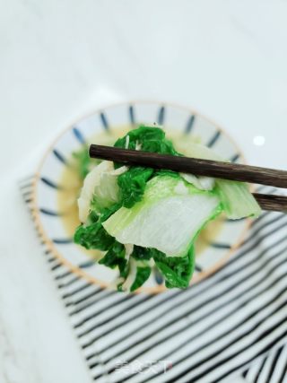 清爽爽利虾皮小青菜的做法步调：10