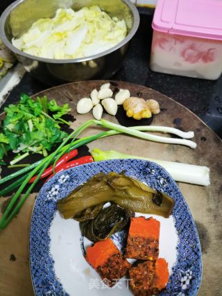 乌黑鱼暖锅米线的做法步调：4