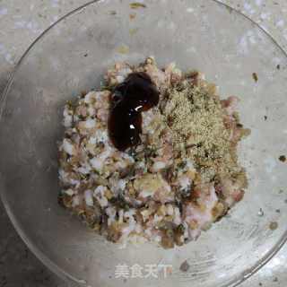 梅菜蒸肉饼的做法步调：6
