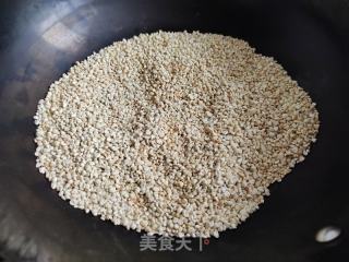 炒薏仁的做法步调：3