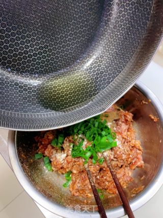 菠菜肉丸汤的做法步调：2