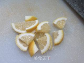 柠檬虾仁的做法步调：2