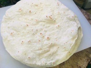 鸡蛋绿芽菜炒饼的做法步调：1