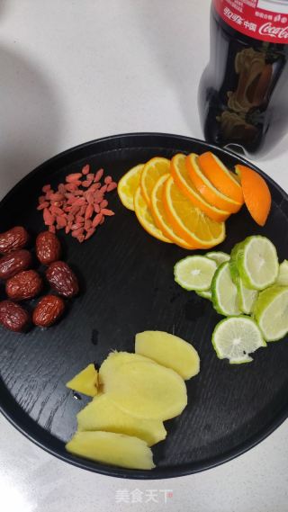 可乐柠檬白枣茶的做法步调：2