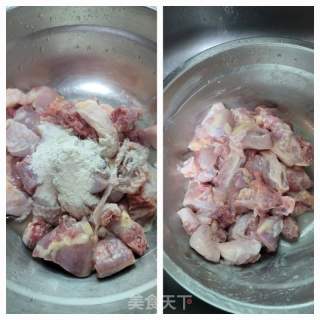 花胶喷鼻菇焖鸡的做法步调：2