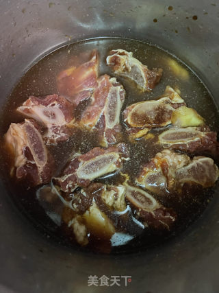 利剑萝卜焖牛排骨的做法步调：5