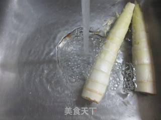 腌笃陈煲的做法步调：2