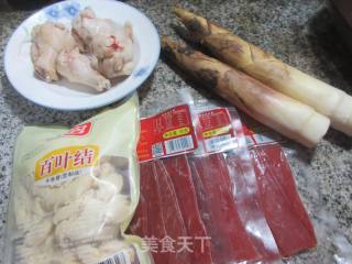 腌笃陈煲的做法步调：1
