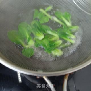 喷鼻菇油菜炒素毛肚的做法步调：11