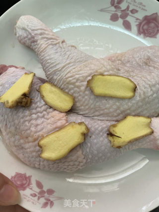 凉拌鸡腿肉的做法步调：2
