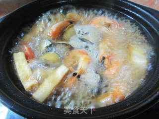 虾干鲍鱼豆腐煲的做法步调：10