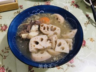 牛排炖莲藕的做法步调：8