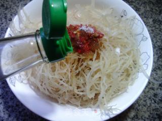 鸡胸肉拌石花菜的做法步调：9
