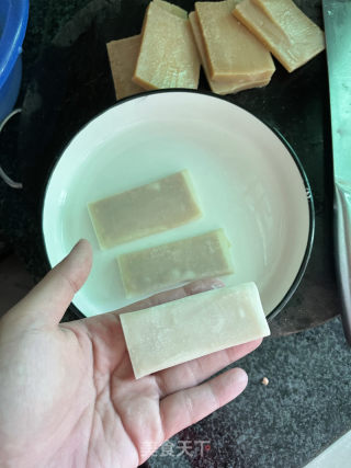 云吞皮煎苦粿的做法步调：5
