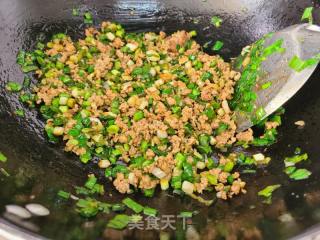 蒜苗炒肉沫的做法步调：4
