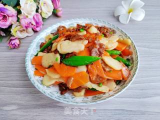 胡萝卜荸荠炒肉片的做法步调：8