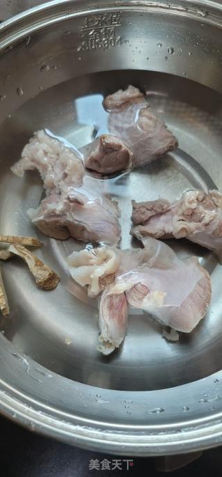 利剑切护心肉的做法步调：3