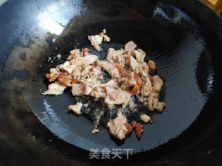 包菜木耳炒肉片的做法步调：6