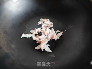 包菜木耳炒肉片的做法步调：5