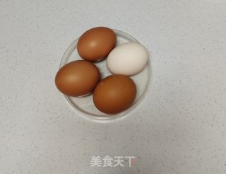 单色快意蛋糕卷的做法步调：1