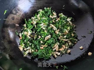 荠菜冬笋炒蛋的做法步调：5