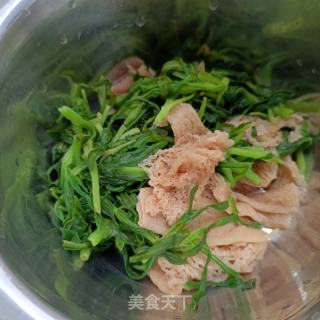 里条菜拌竹荪的做法步调：7