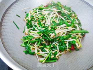 韭菜炒芽菜的做法步调：5