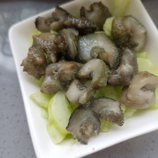 利剑玉黄瓜拌活海参的做法步调：10