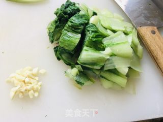 蒜喷鼻小利剑菜的做法步调：2