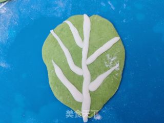 包菜豆沙包的做法步调：7