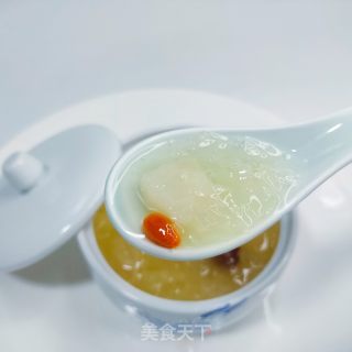 雪梨银耳汤的做法步调：10