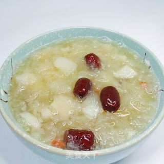 雪梨银耳汤的做法步调：12