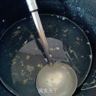 玉米排骨炖莲藕的做法步调：3