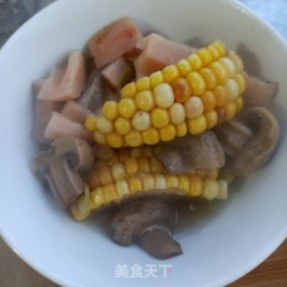 玉米排骨炖莲藕的做法步调：10