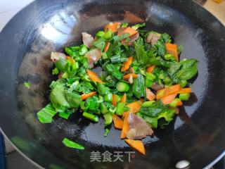 腊肠菜心炒年糕的做法步调：6