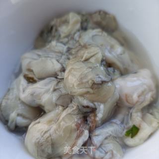 韭菜炒蛎肉的做法步调：3