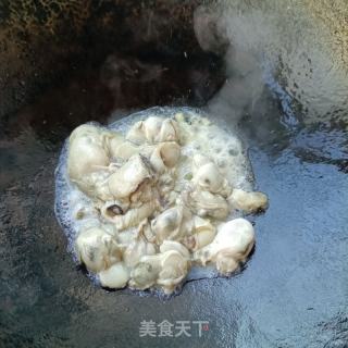 韭菜炒蛎肉的做法步调：6
