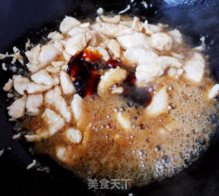 洋葱炒鸡片的做法步调：5