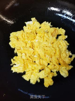 蚕豆鸡蛋中婆菜 陈喷鼻甘旨下饭菜的做法步调：7