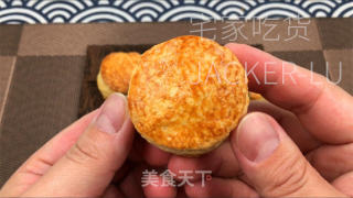 抹茶浓奶油司康，耗损浓奶油配圆，中坚内乱硬，奶喷鼻实足。的做法步调：14