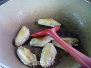 茭利剑烧鸡翅中的做法步调：4